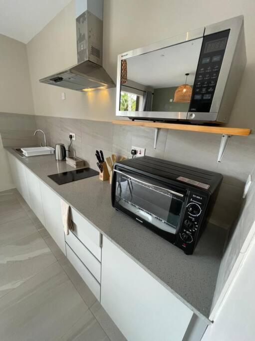 Bois Mapou Self Catering Apartments Unit 201 ริวิแยร์นัวร์ ภายนอก รูปภาพ